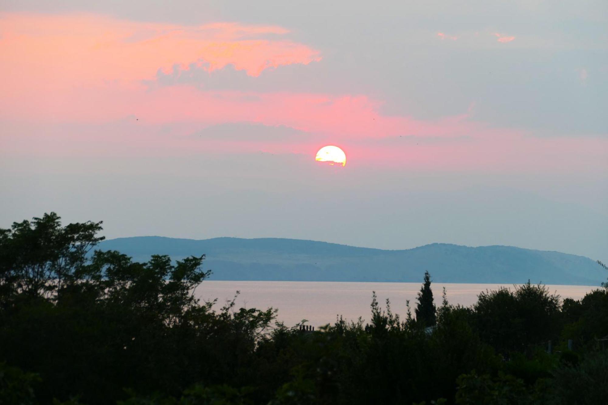Apartmani Bura Crikvenica Eksteriør bilde